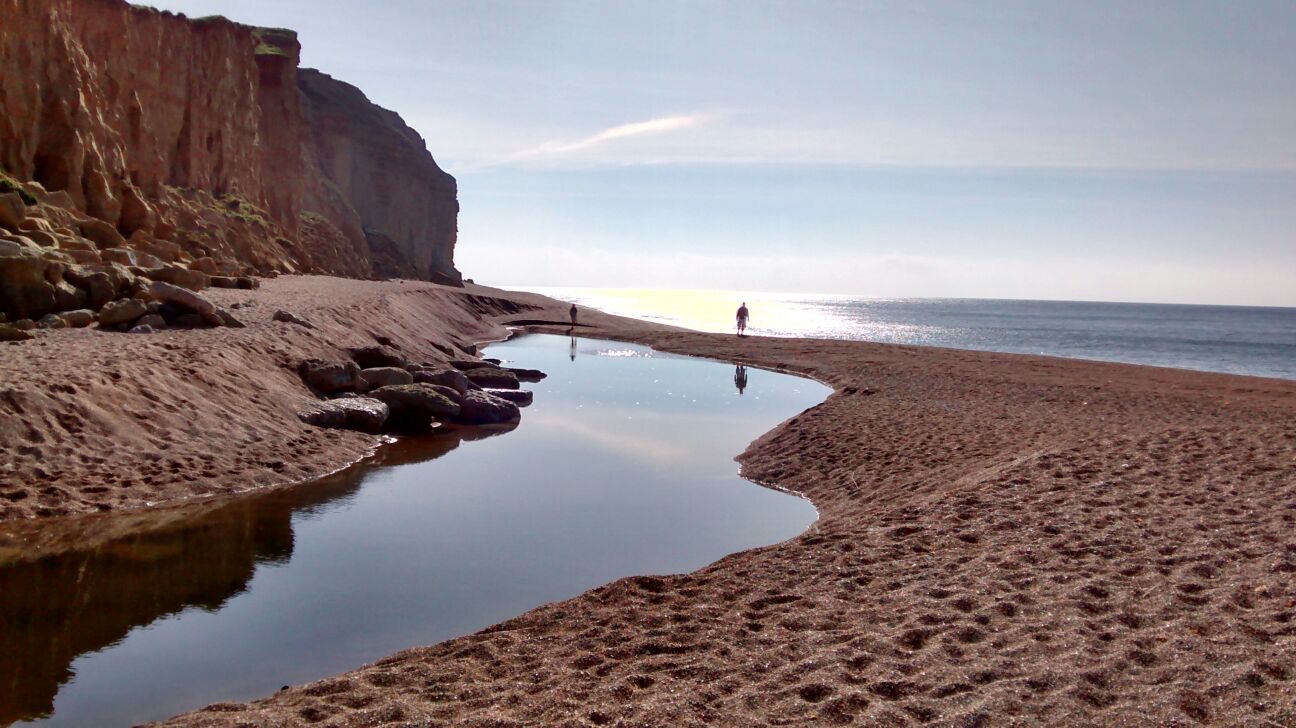 Safe winter walking on the beach