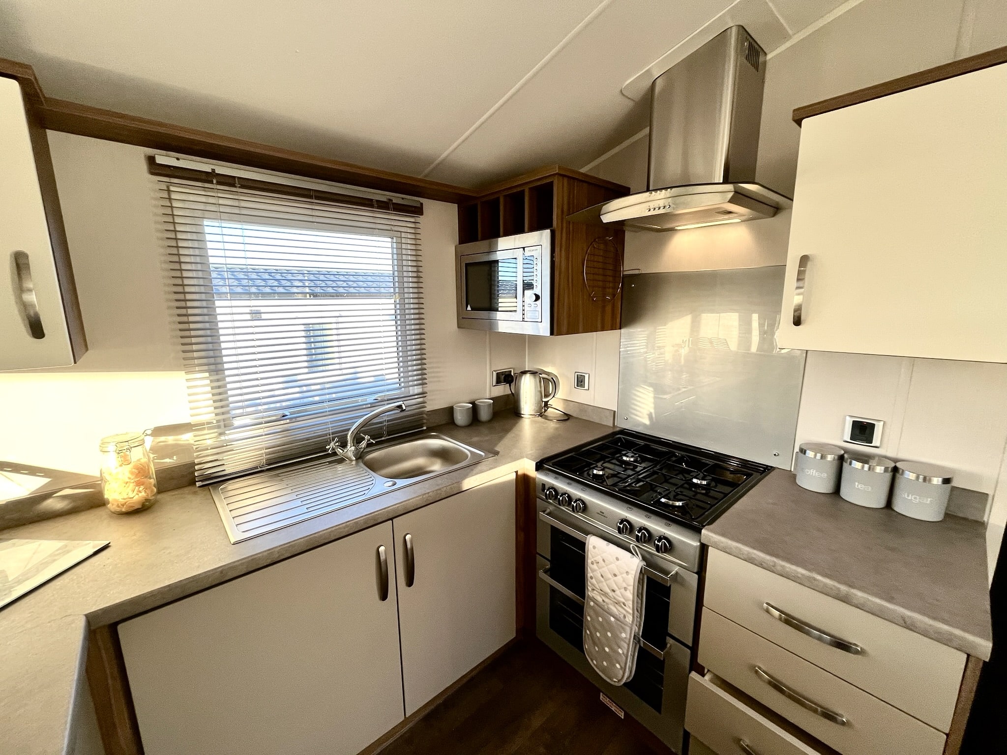 2020 Willerby Avonmore Deluxe for sale at St Audries Bay Holiday Club, Somerset