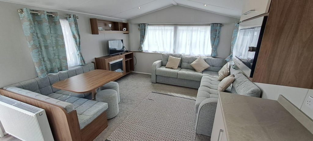 Used Willerby Seasons MK2 for sale at Butlins Skegness Resort