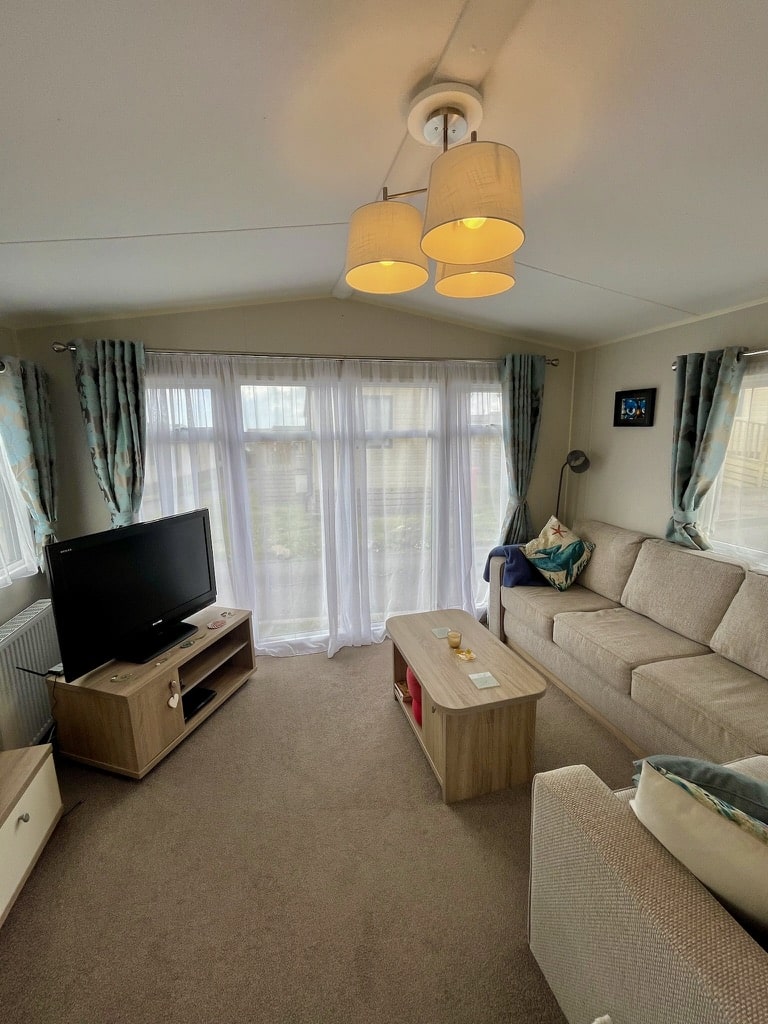 Used 2016 Willerby Avonmore for sale at Seaview Gorran Haven Holiday Park, Cornwall