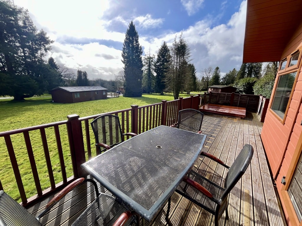 Used 2008 Lindera Metherell Lodge for sale at Ruby Country Lodge Park, Devon