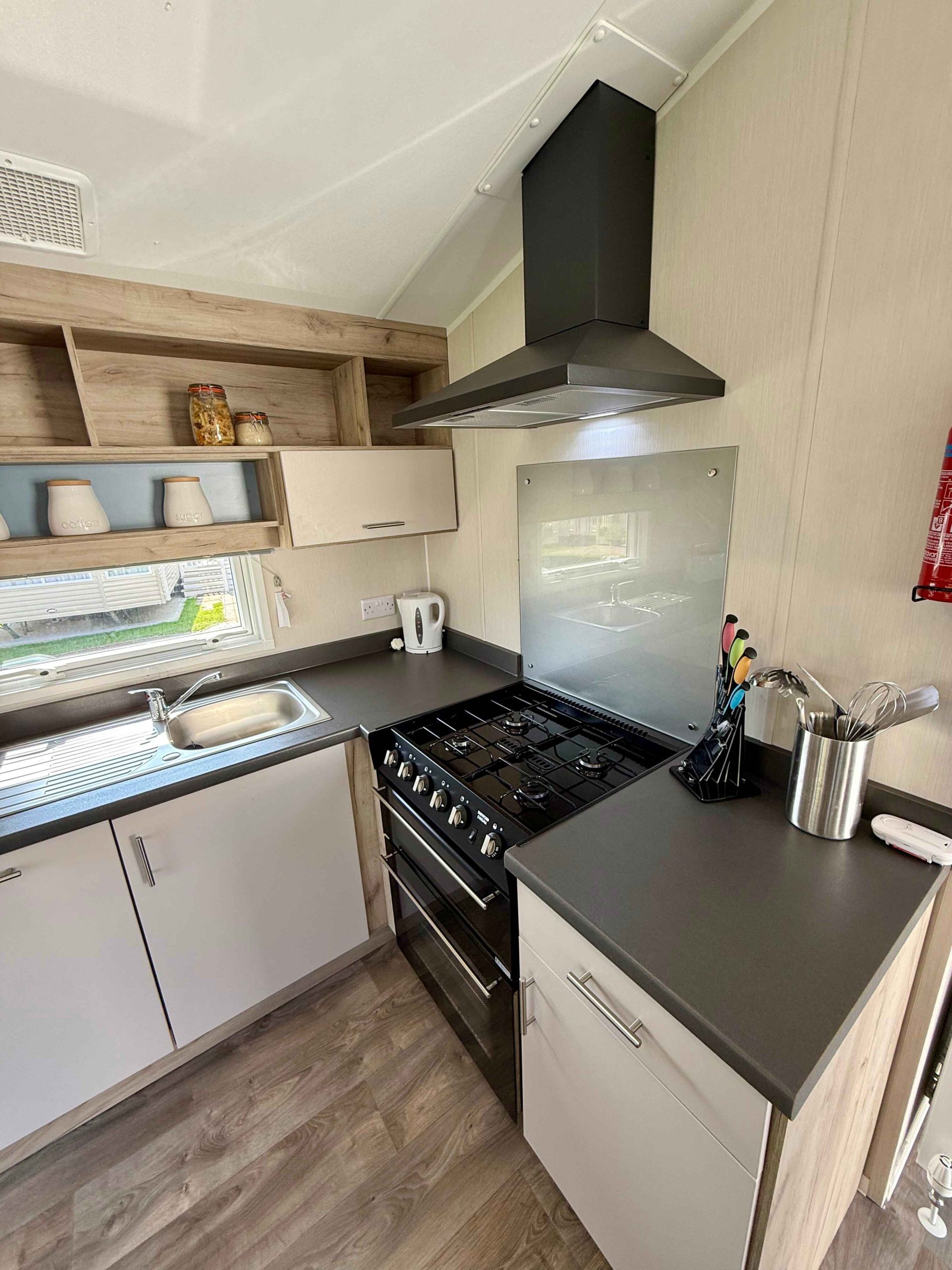 Ex Demo Willerby Linwood for sale at St Agnes Holiday Park