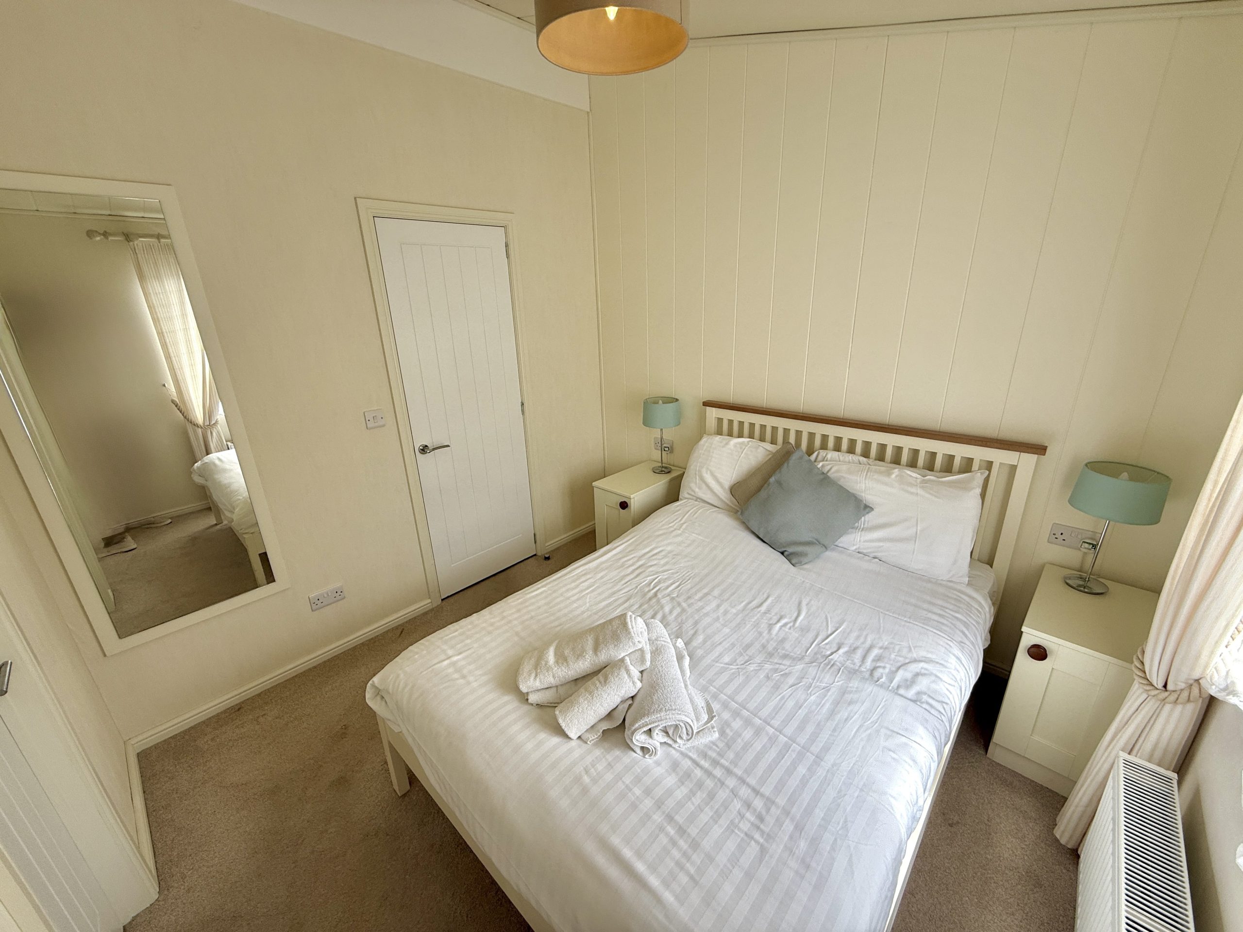2017 Homeseeker Navigator Lodge is for sale at Finlake Resort and Spa in Chudleigh, Devon