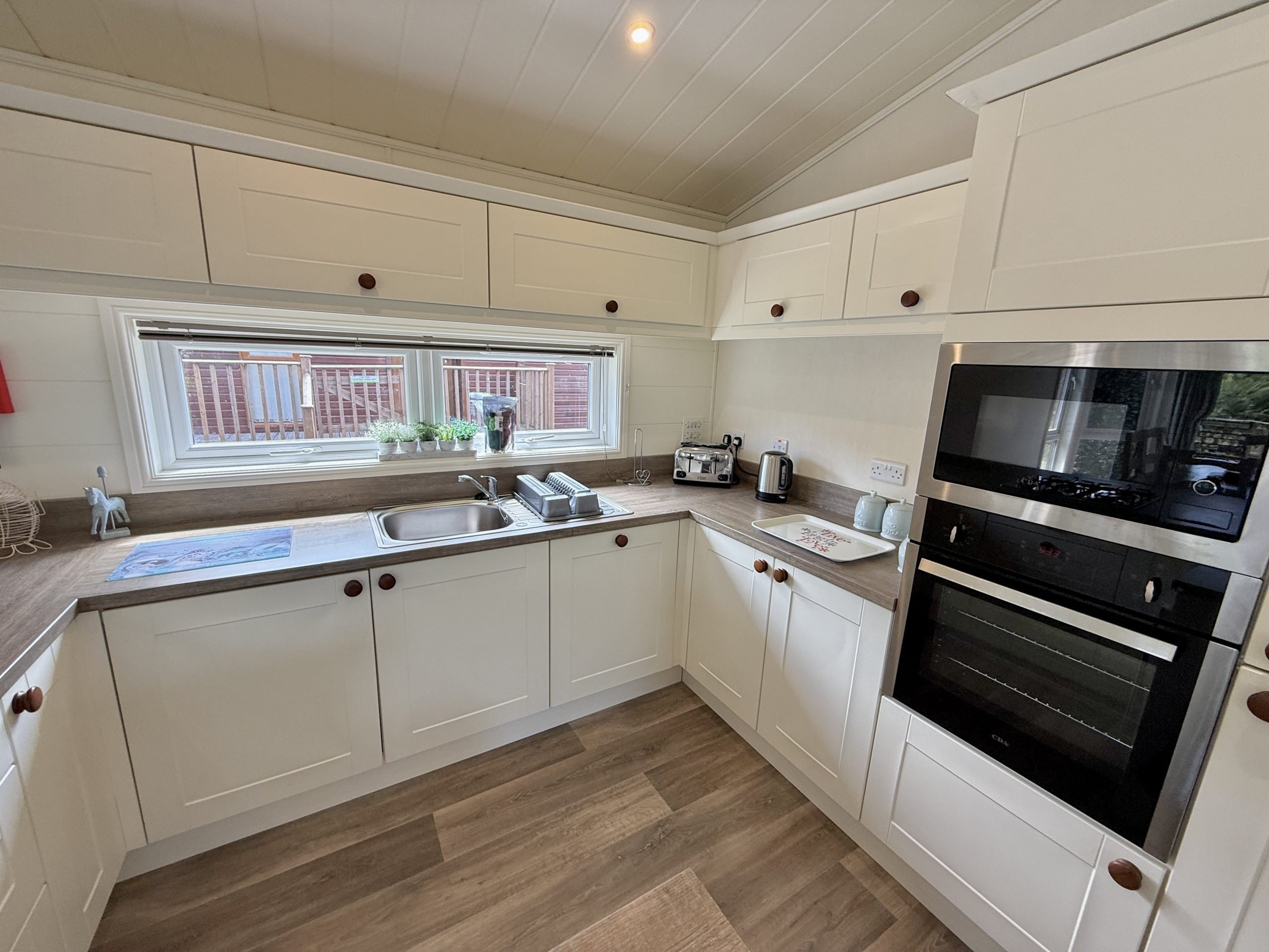 2017 Homeseeker Navigator Lodge is for sale at Finlake Resort and Spa in Chudleigh, Devon
