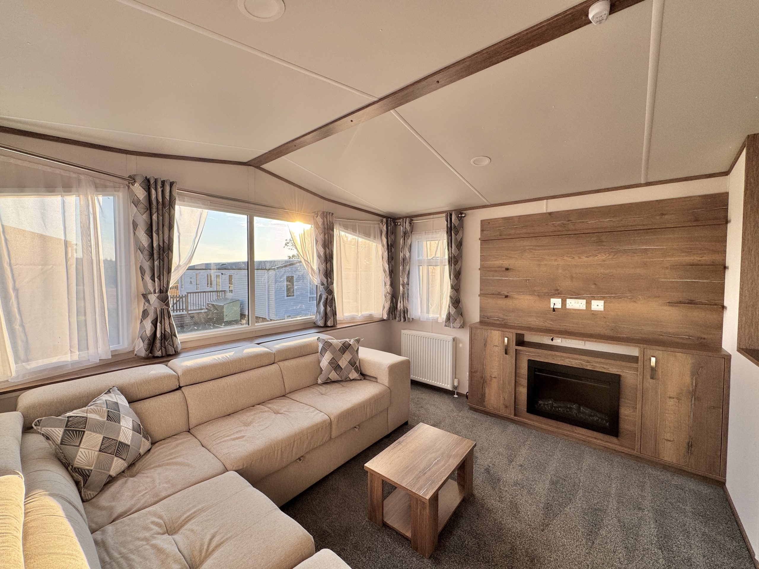 2024 Carnaby Oakdale for sale at Smytham Holiday Park in Little Torrington, Devon