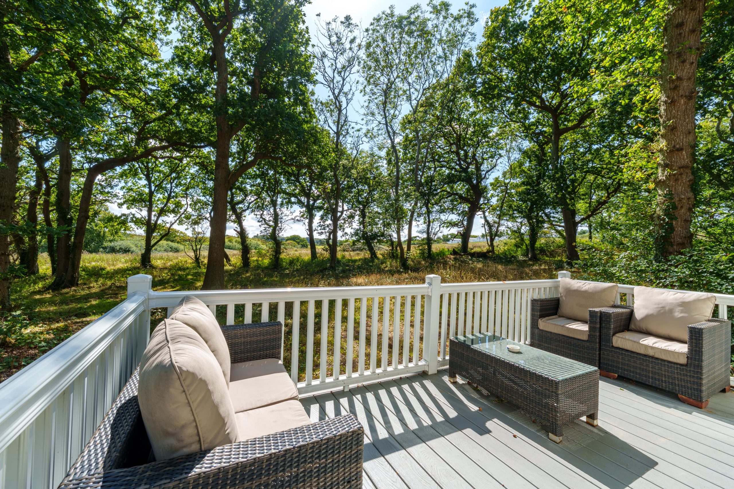 Willerby Westbury used static caravan for sale at Thorness Bay Holiday Park in Thorness, Isle of Wight