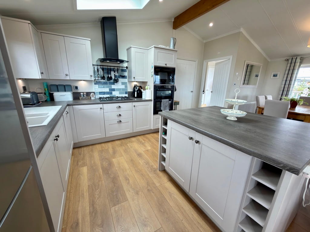 2017 Willerby Juniper is for sale at Seaview Gorran Haven Holiday Park in Boswinger, Cornwall
