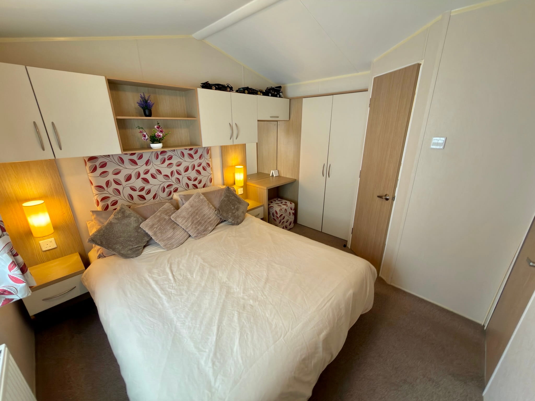 2015 Willerby Brockenhurst for sale at Dawlish Sands Holiday Park in Dawlish, Devon
